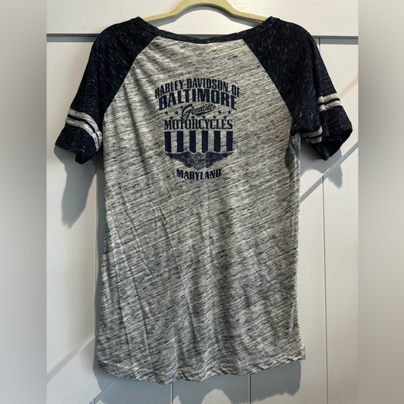Women’s Harley-Davidson T-Shirt size Large - Picture 3 of 3